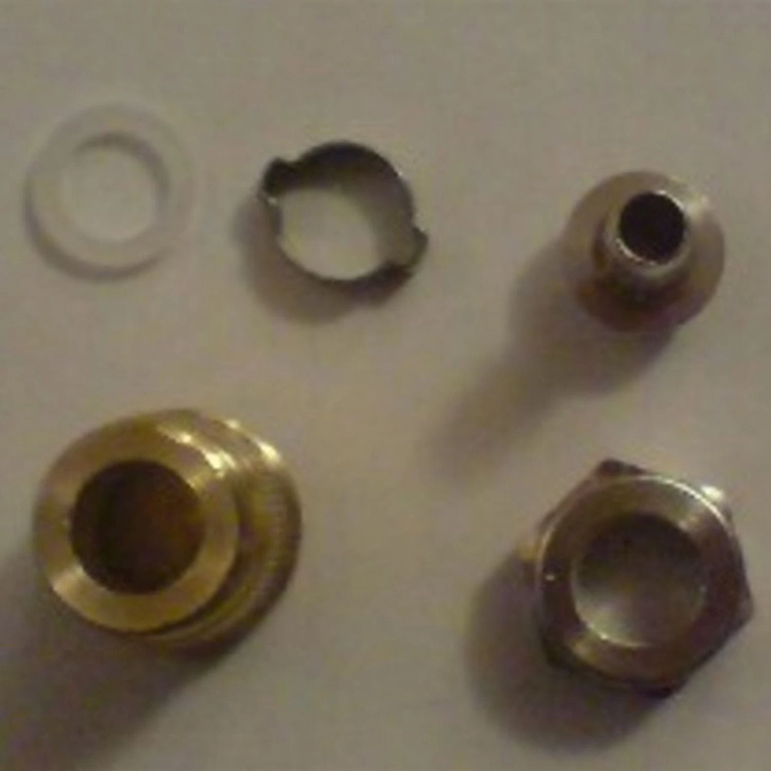 Null Zubehörset Für Kolben- Oder Kompensatorschankhahn 1-leitig (Bierleitungsreinigungsgerät) 1 Null Zubehörset Für Kolben- Oder Kompensatorschankhahn 1-leitig (Bierleitungsreinigungsgerät)